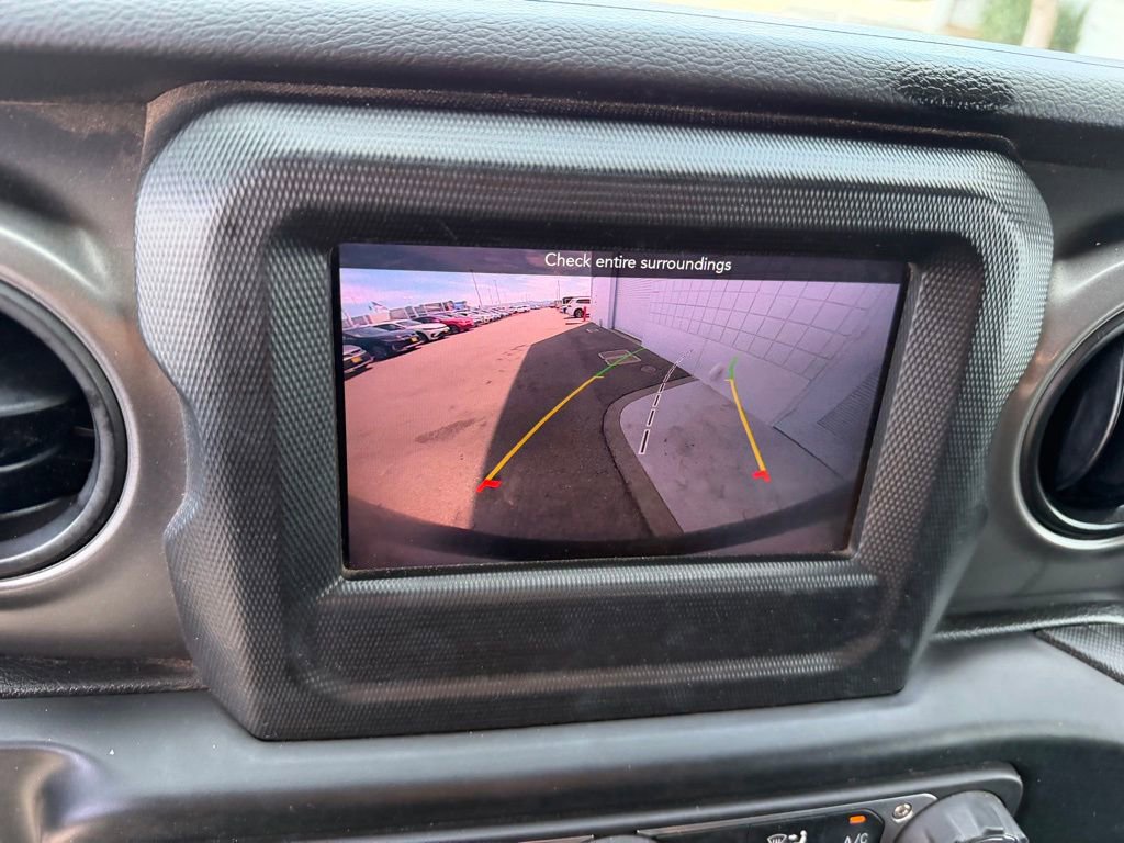 Used 2023 Jeep Wrangler Sport S image 22