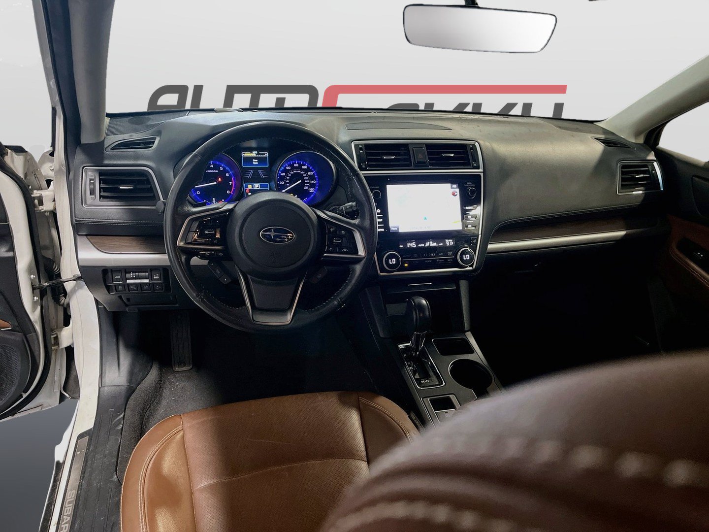 Used 2019 Subaru Outback 3.6R Touring w/ Popular Package #3A AWD/4WD image 23