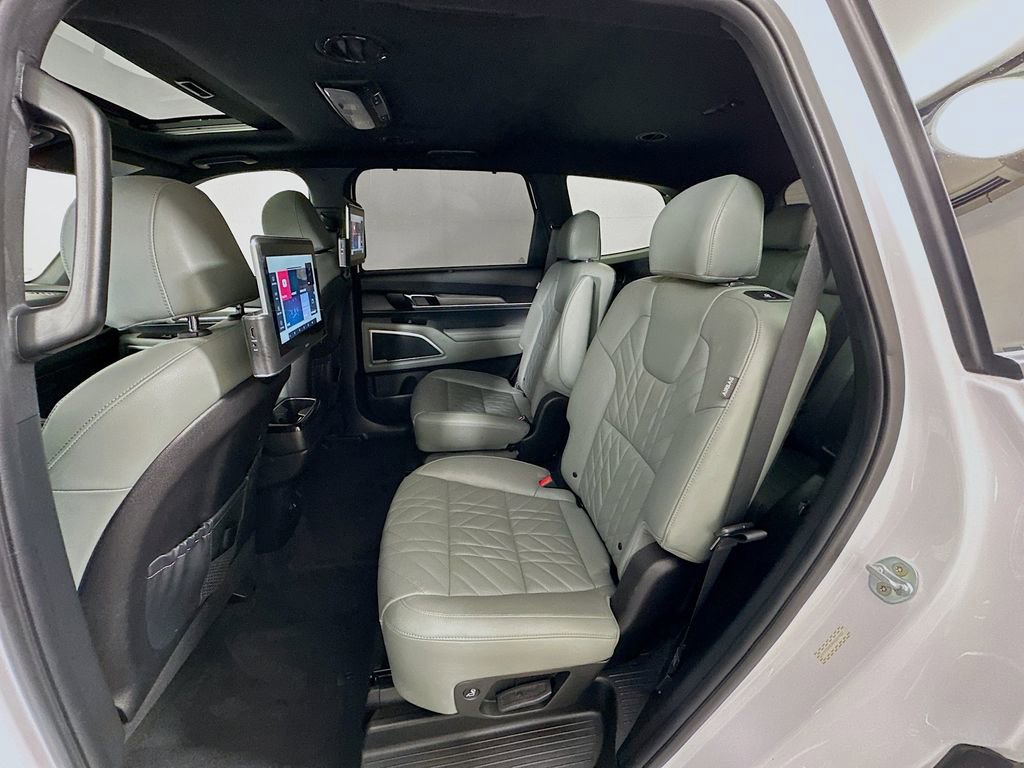 Used 2023 Kia Telluride EX X-Line image 25
