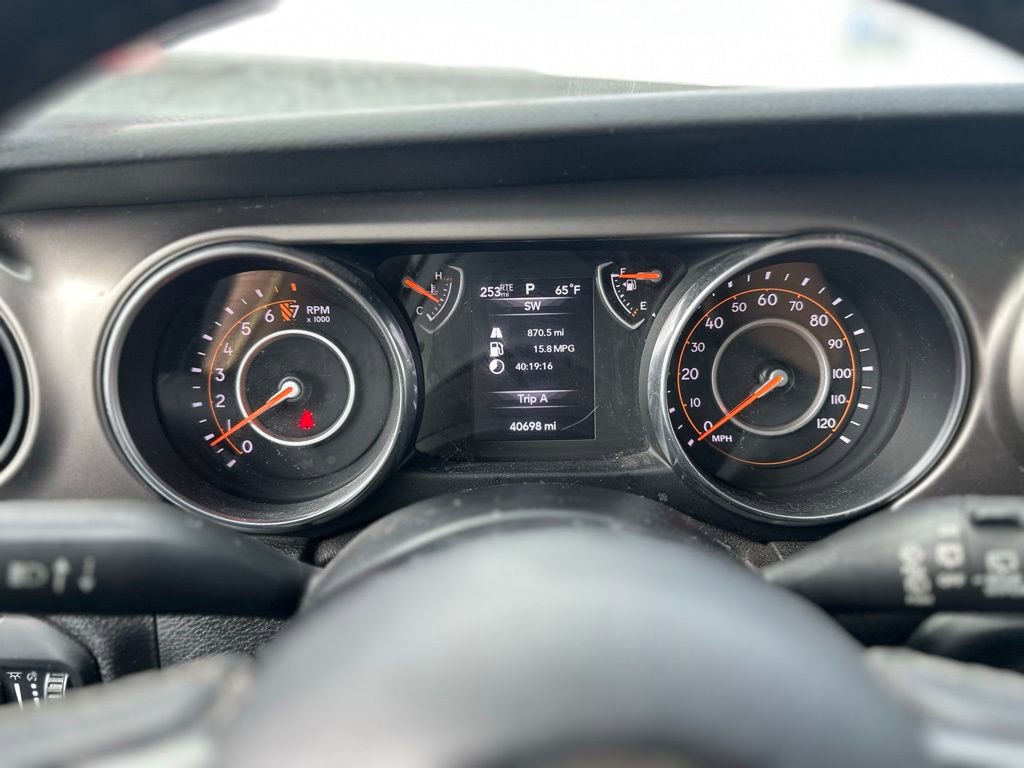 Used 2020 Jeep Wrangler Sport image 10