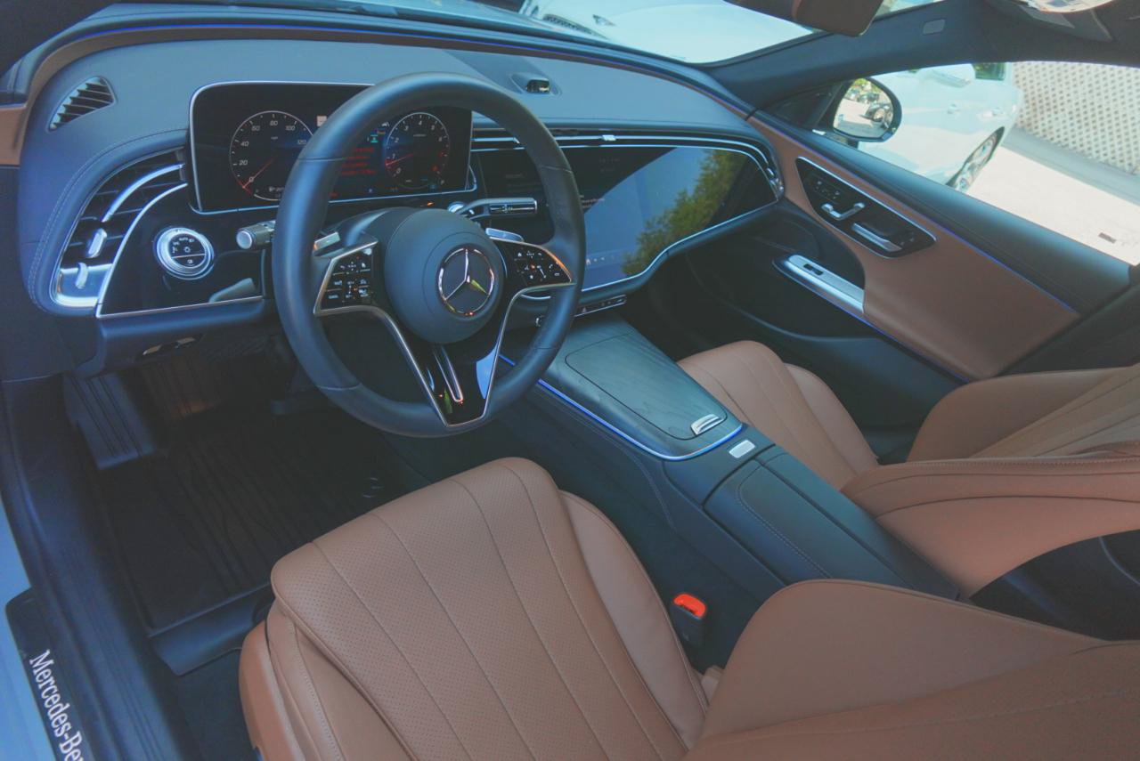 Used 2024 Mercedes-Benz E 350 4MATIC Sedan w/ Driver Assistance Package image 8