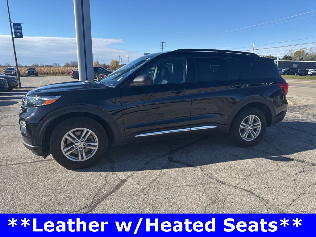 Used 2023 Ford Explorer XLT w/ Equipment Group 202A image 2