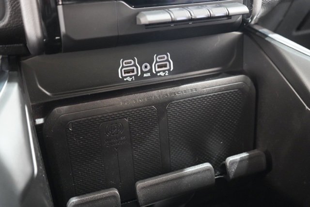 Used 2025 RAM 1500 Laramie image 28