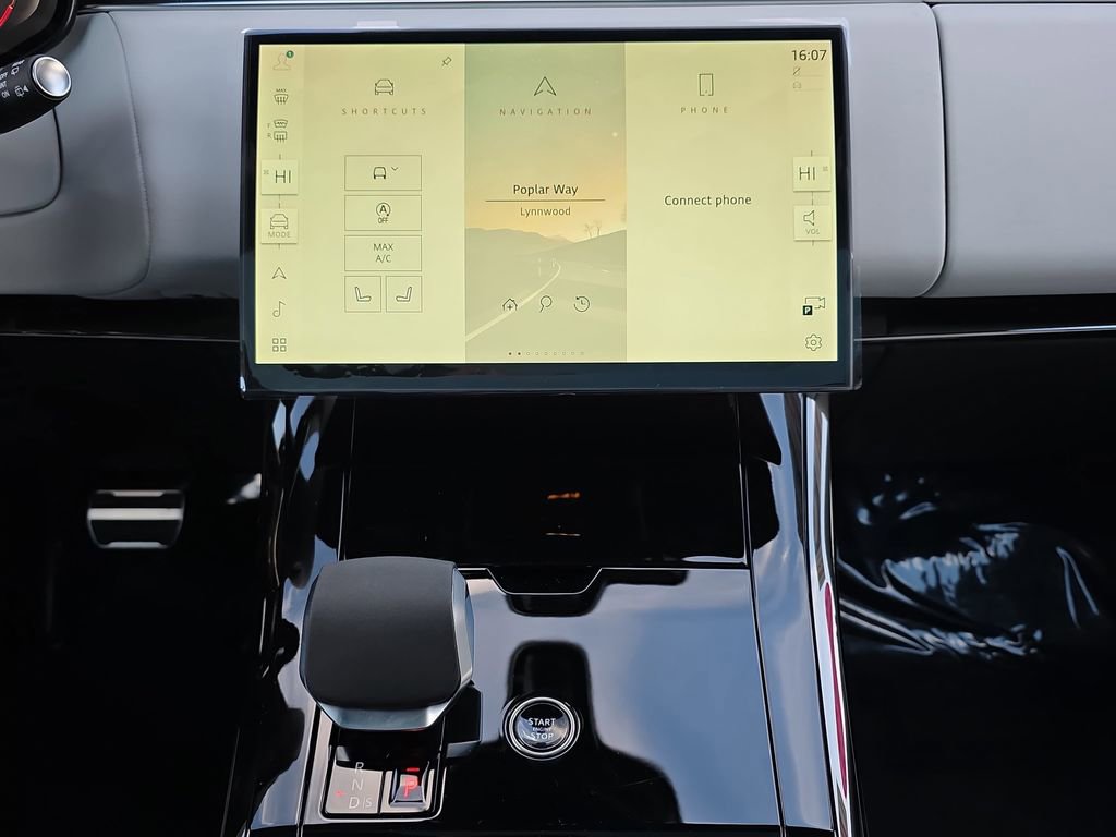 New 2026 Land Rover Range Rover Sport Dynamic SE image 20