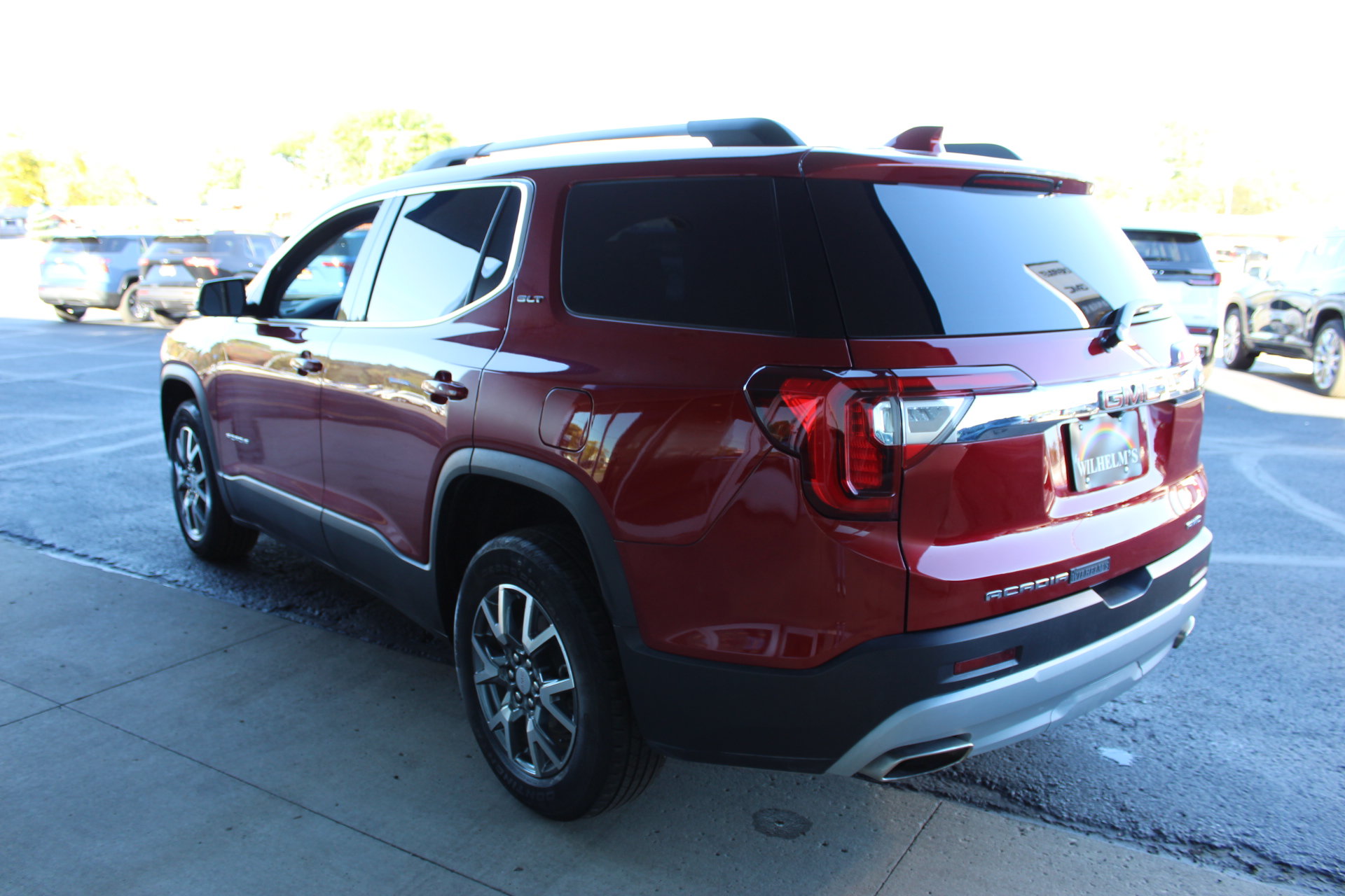 Certified 2023 GMC Acadia SLT AWD/4WD image 8