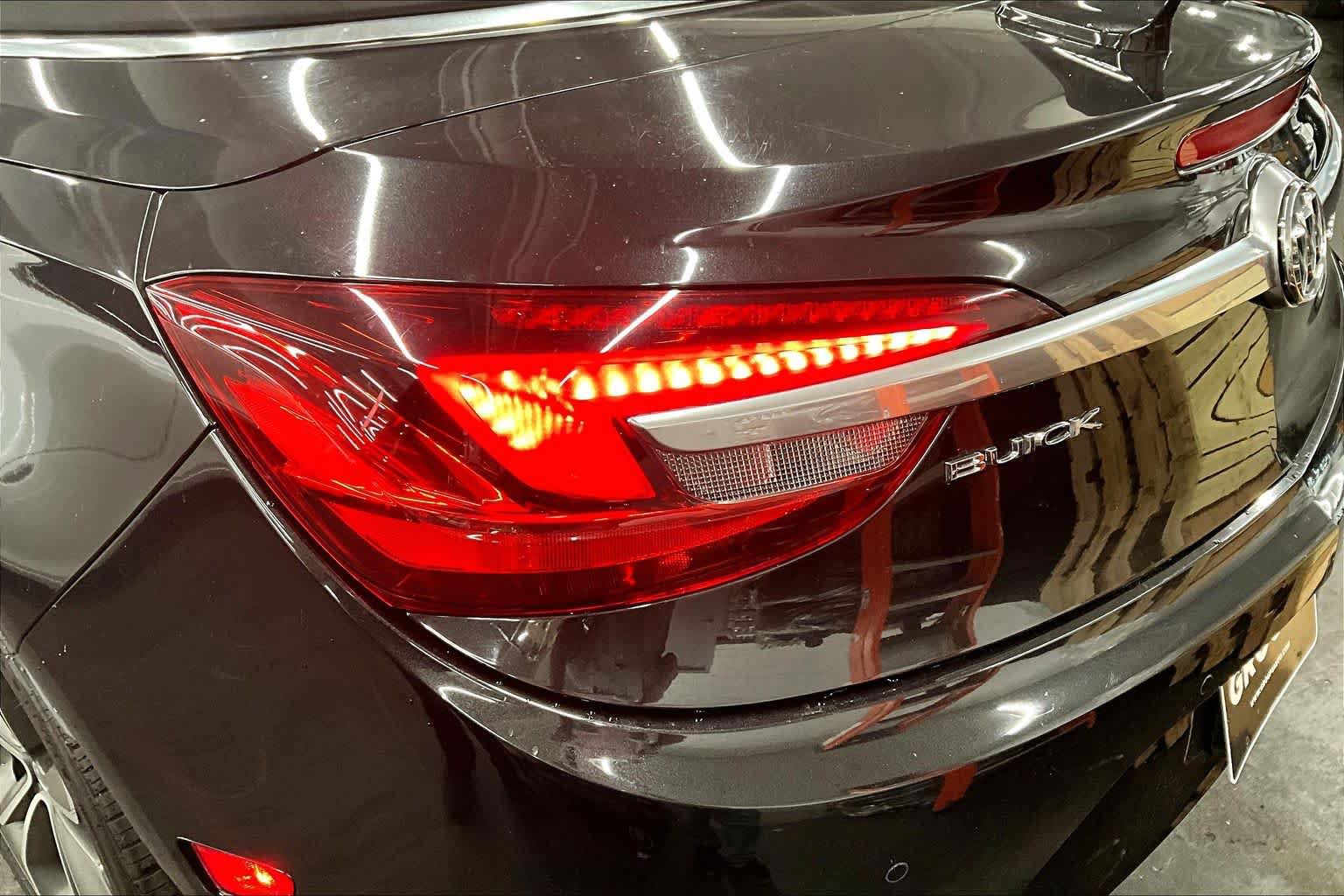 Used 2016 Buick Cascada Premium image 28