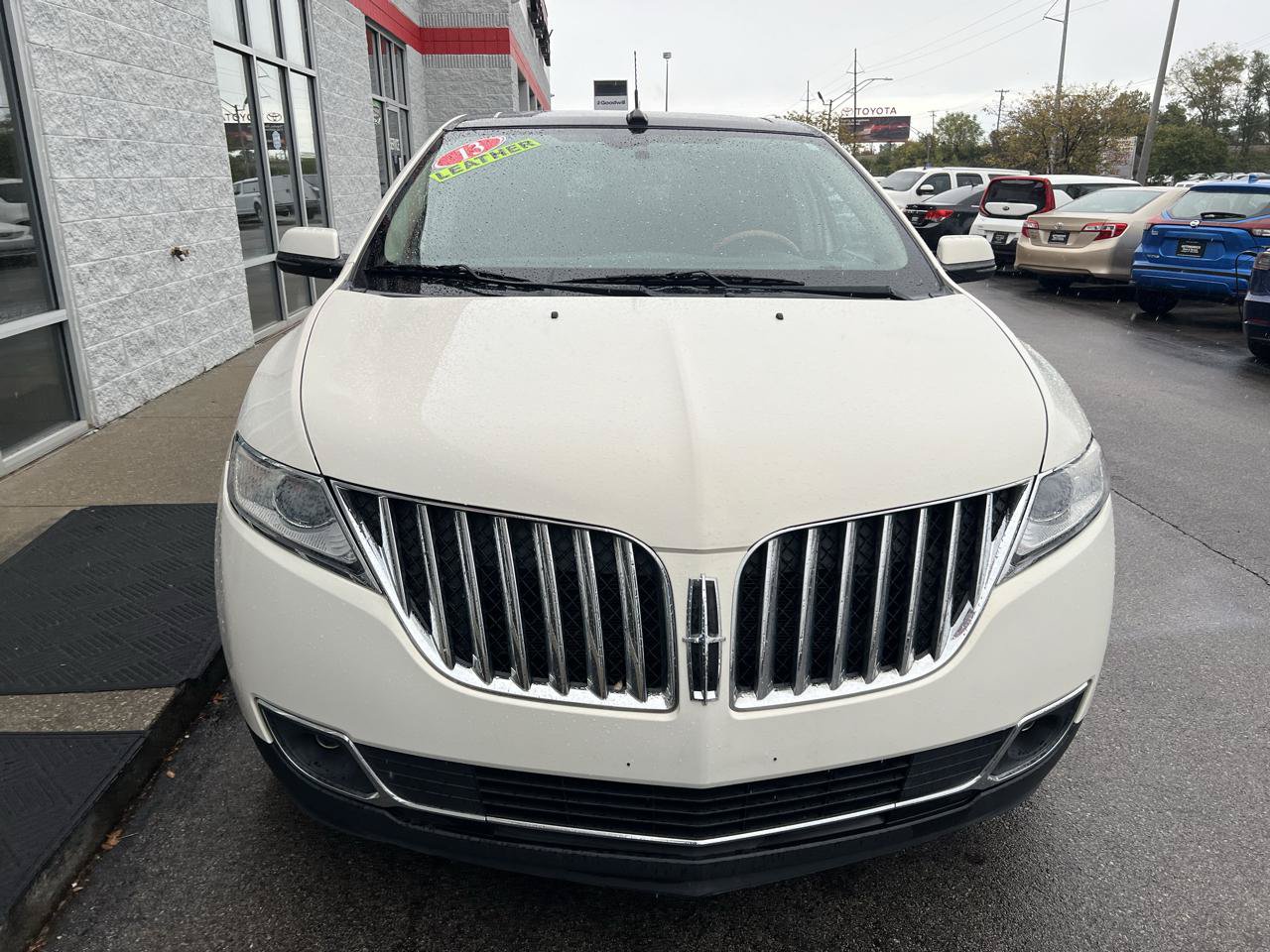 Used 2013 Lincoln MKX AWD image 10