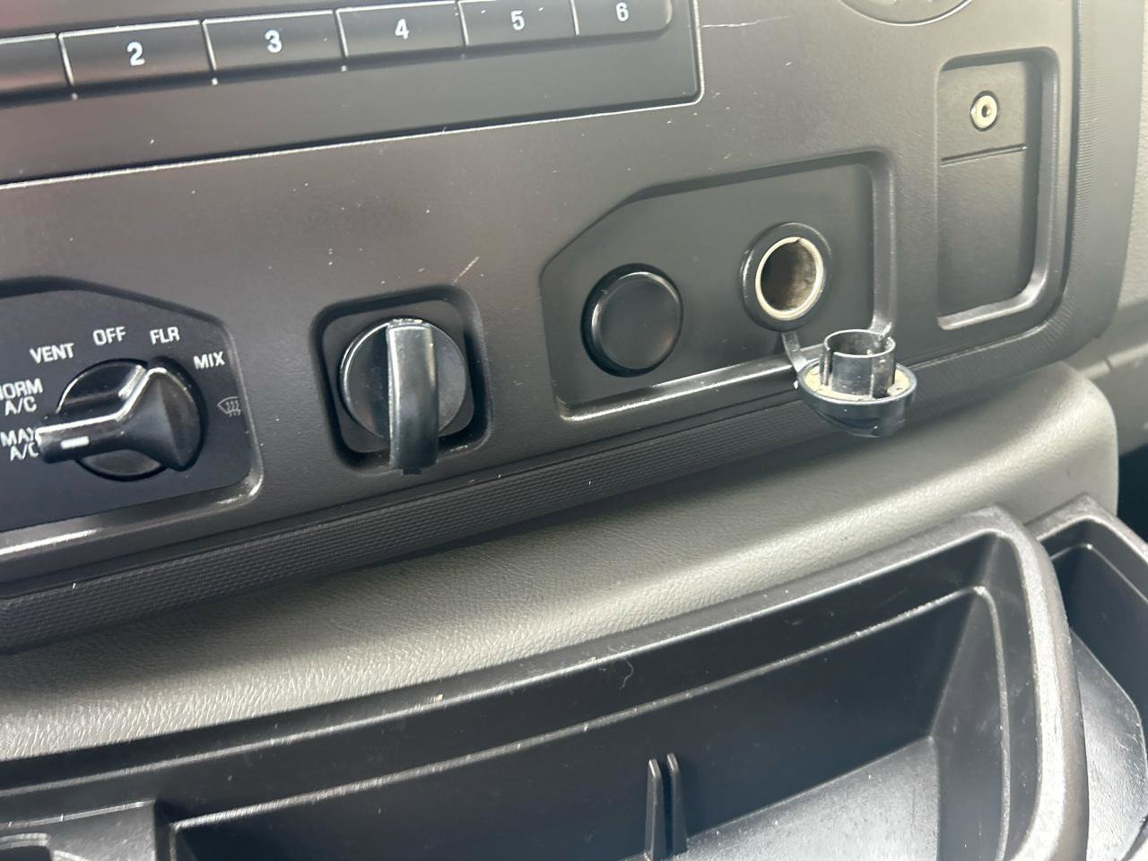 Used 2019 Ford E-350 and Econoline 350 Super Duty w/ Power Windows & Locks Group RWD image 21