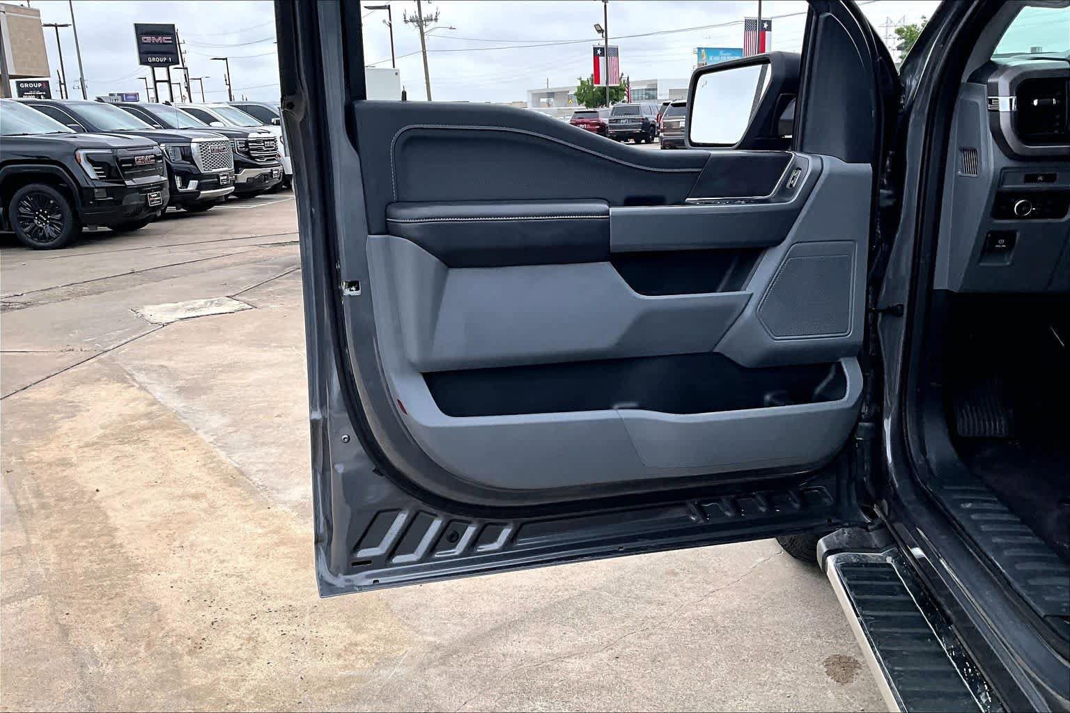 Used 2025 Ford F150 XLT w/ Equipment Group 301A Standard AWD/4WD image 22