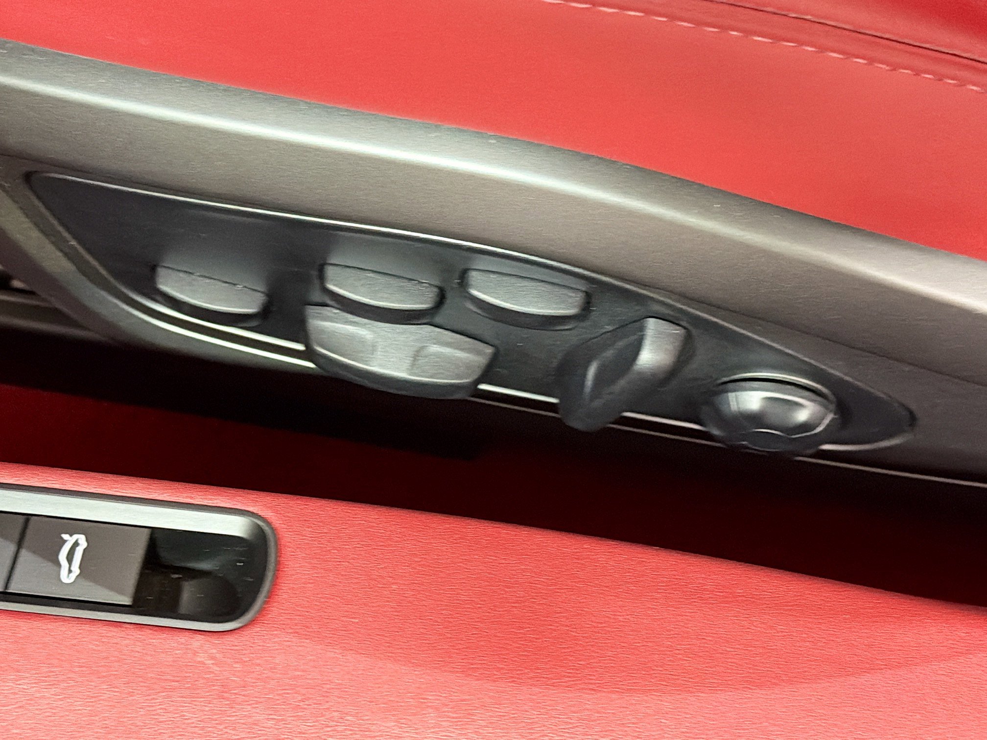 Certified 2023 Porsche 911 Targa 4 GTS AWD/4WD image 22