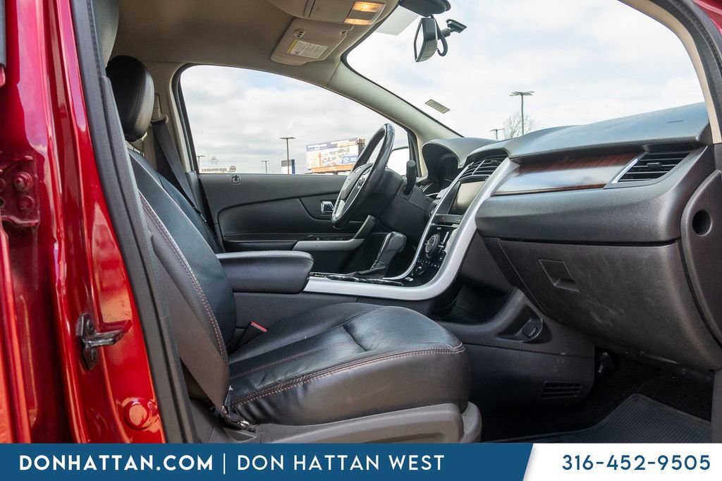 Used 2013 Ford Edge Limited w/ Driver Entry Pkg image 25