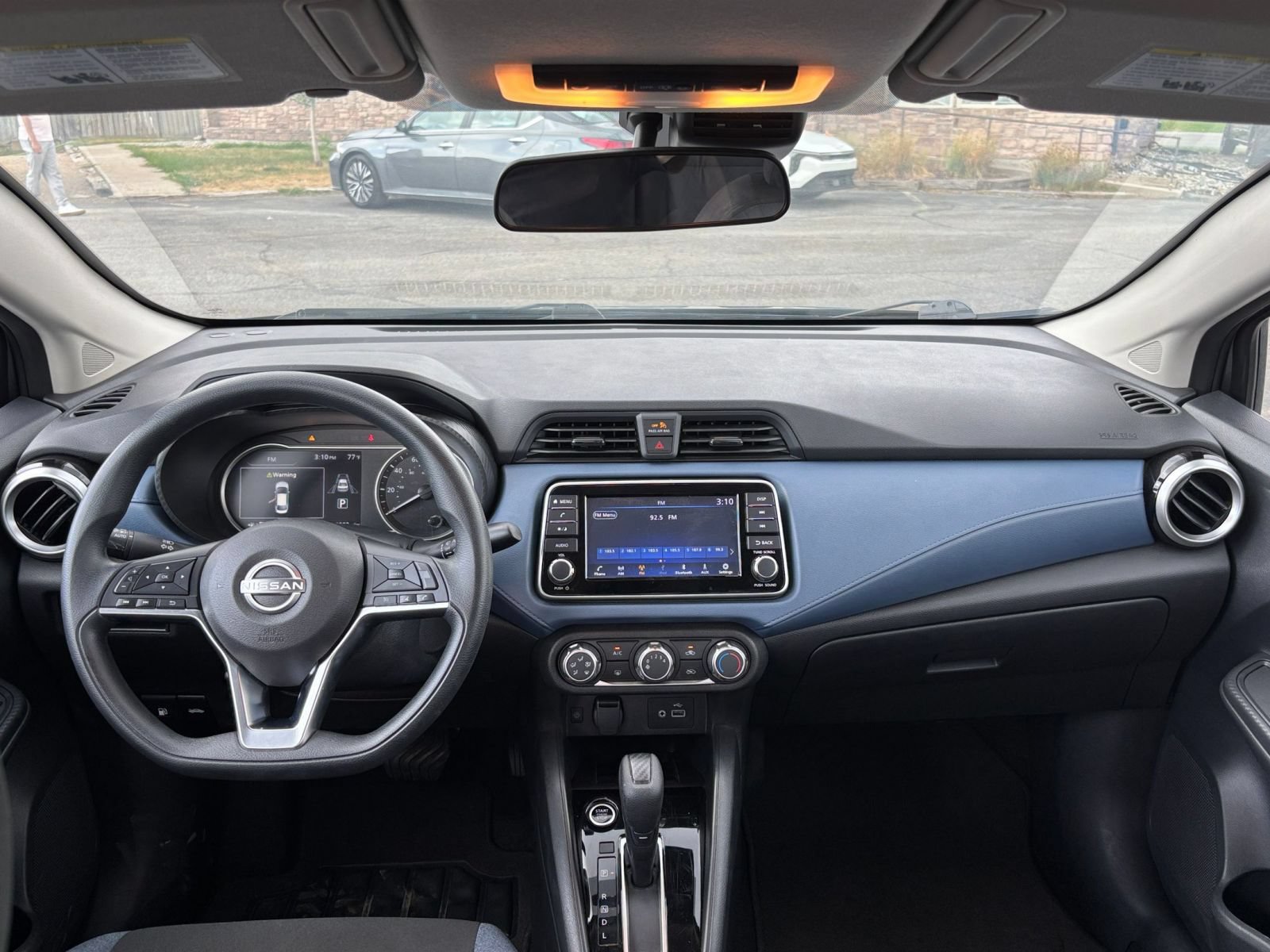 Used 2025 Nissan Versa SV FWD image 30