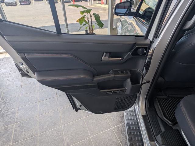 New 2026 Toyota 4Runner Platinum AWD/4WD image 11