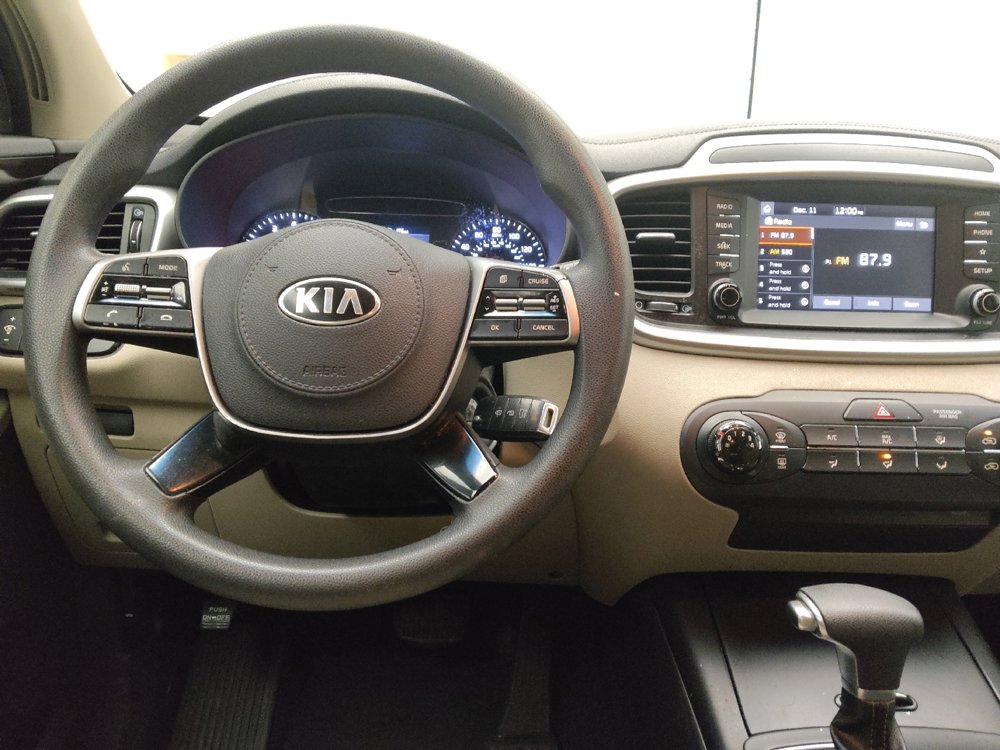 Used 2019 Kia Sorento LX image 22
