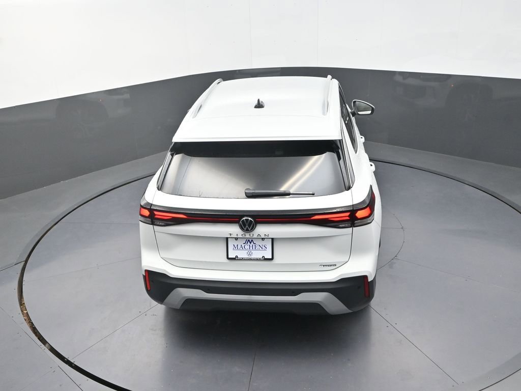 New 2026 Volkswagen Tiguan S image 16