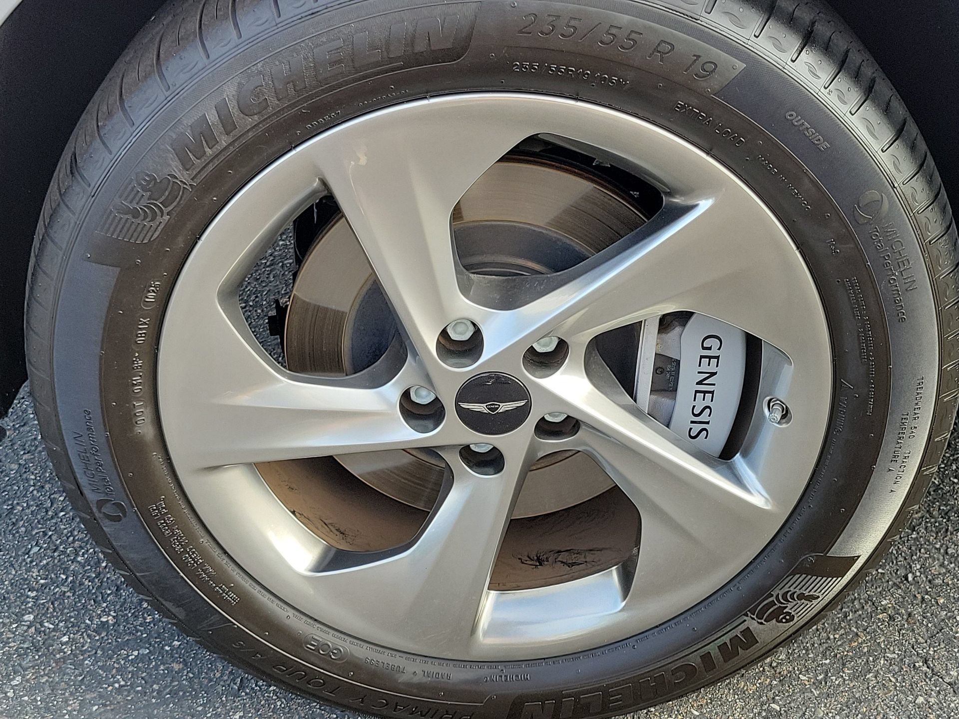 Used 2026 Genesis GV70 2.5T Advanced AWD/4WD image 25