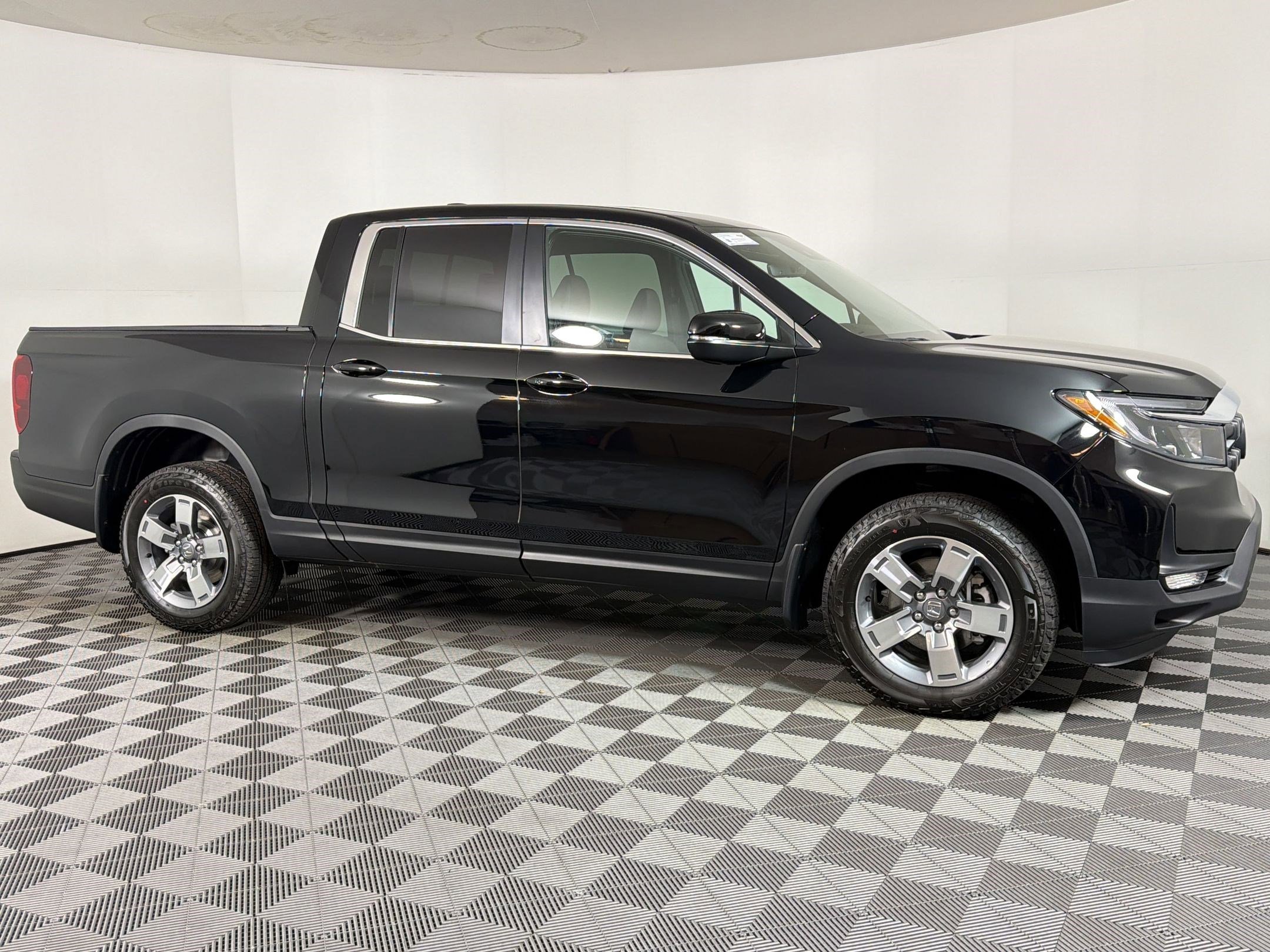 New 2026 Honda Ridgeline RTL image 6