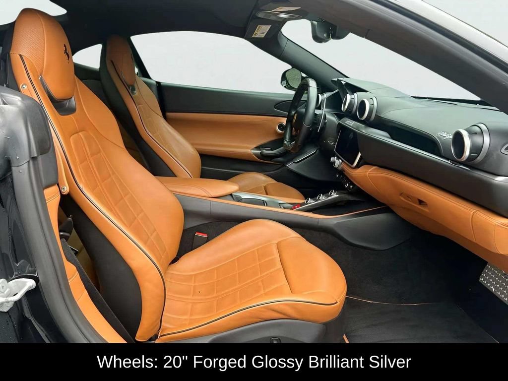 Used 2020 Ferrari Portofino RWD image 13