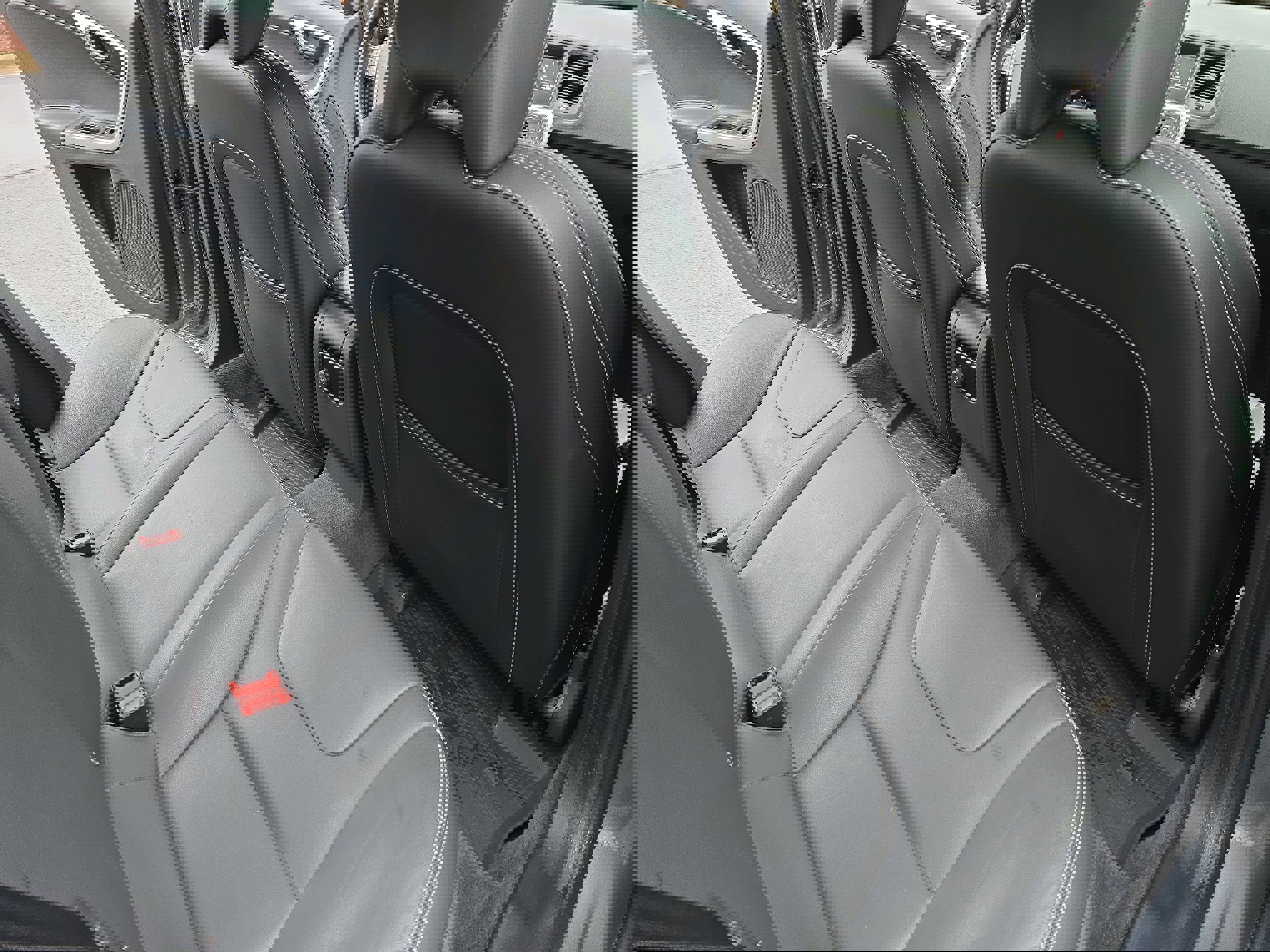 Used 2018 Volvo S60 T5 Dynamic w/ Vision Package image 11