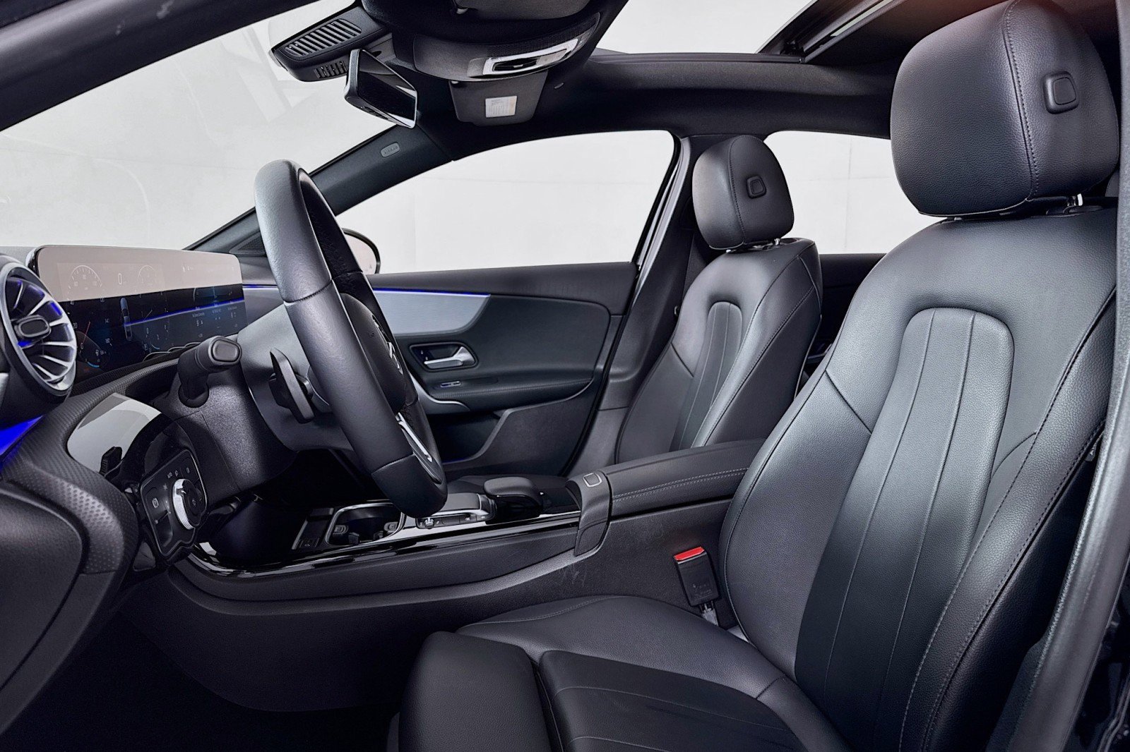 Certified 2022 Mercedes-Benz A 220 image 18