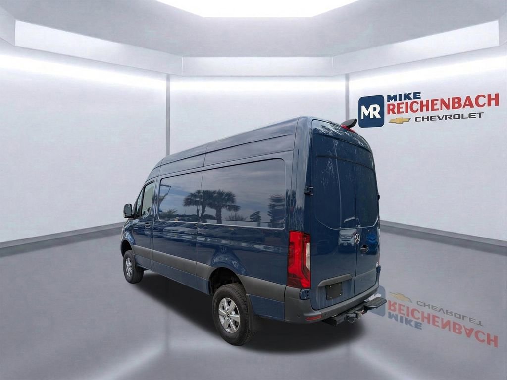 Used 2024 Mercedes-Benz Sprinter 2500 image 6