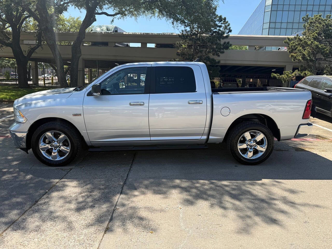 Used 2014 RAM 1500 Lone Star image 3