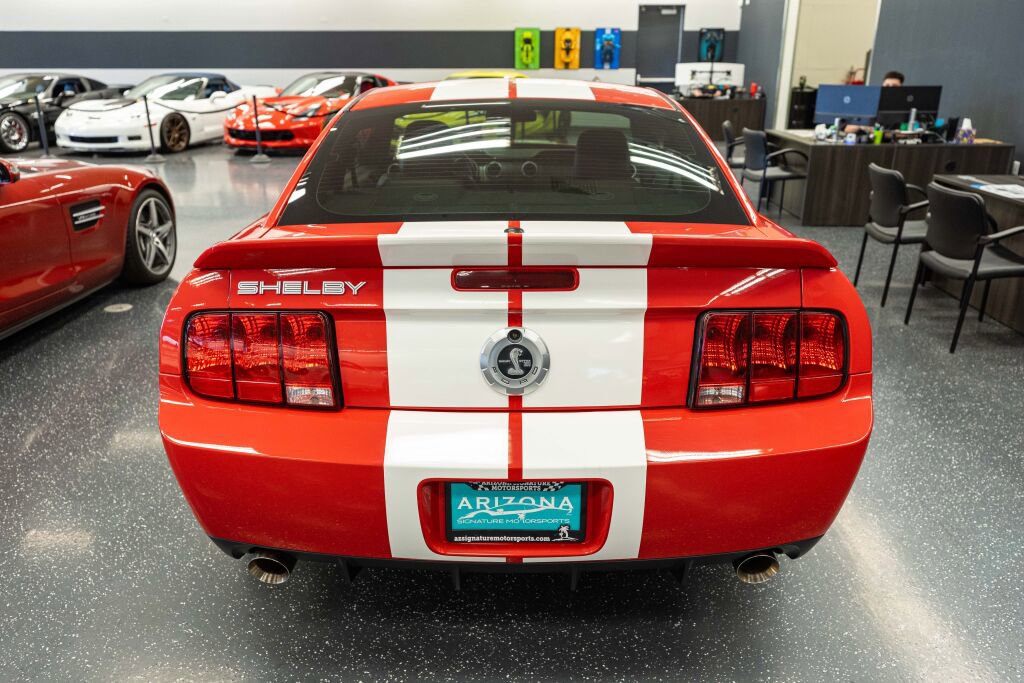 Used 2007 Ford Mustang Shelby GT500 RWD image 6