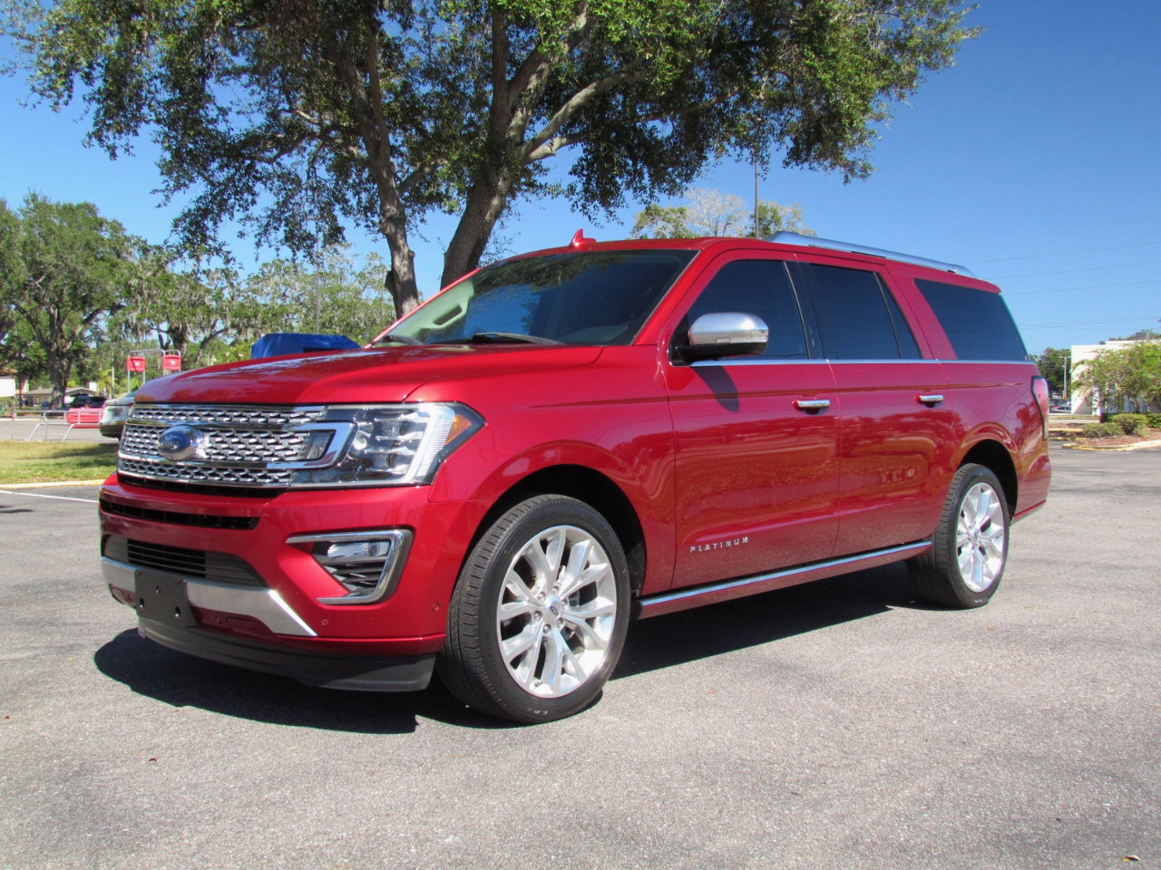 Used 2018 Ford Expedition Max Platinum image 3