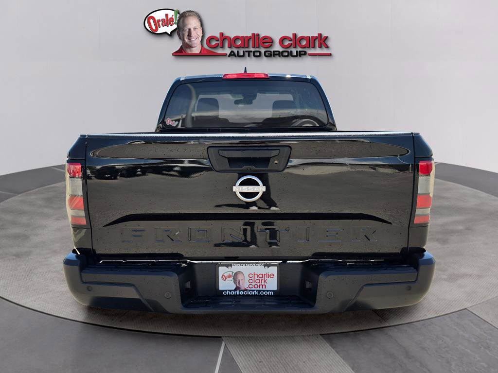Used 2023 Nissan Frontier S w/ Technology Package RWD image 5