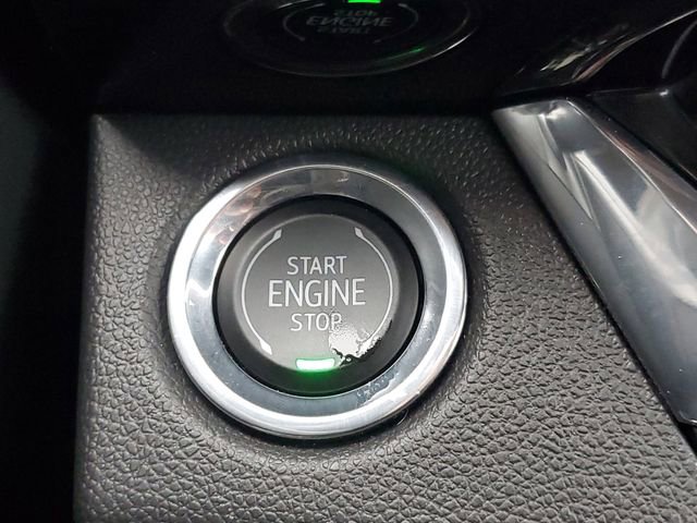 Used 2025 Buick Envista Sport Touring w/ Convenience II Package image 24