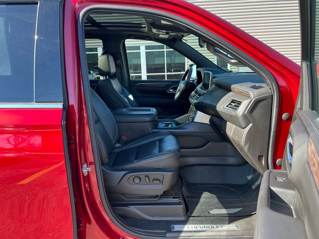 Used 2021 Chevrolet Tahoe LT w/ LT Signature Plus Package image 23