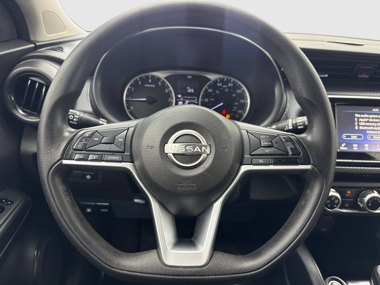Used 2022 Nissan Kicks S FWD image 19