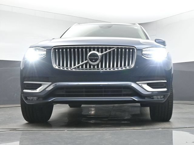 Used 2023 Volvo XC90 B6 Plus w/ Protection Package Premier AWD/4WD image 38