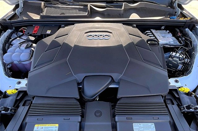 New 2025 Audi Q7 3.0T Prestige image 11