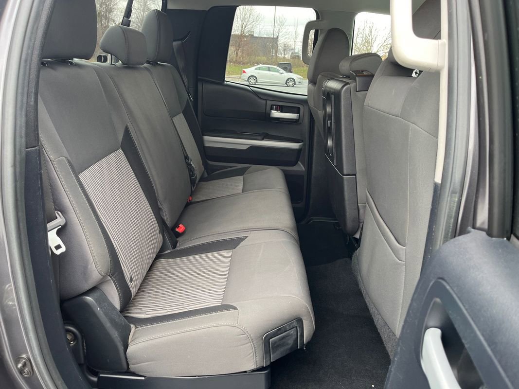 Used 2015 Toyota Tundra SR5 image 24