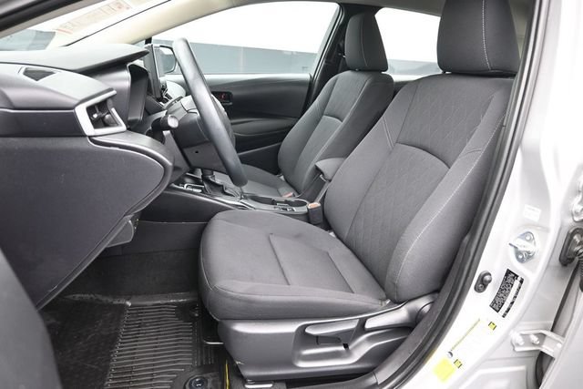 Certified 2025 Toyota Corolla LE FWD image 19