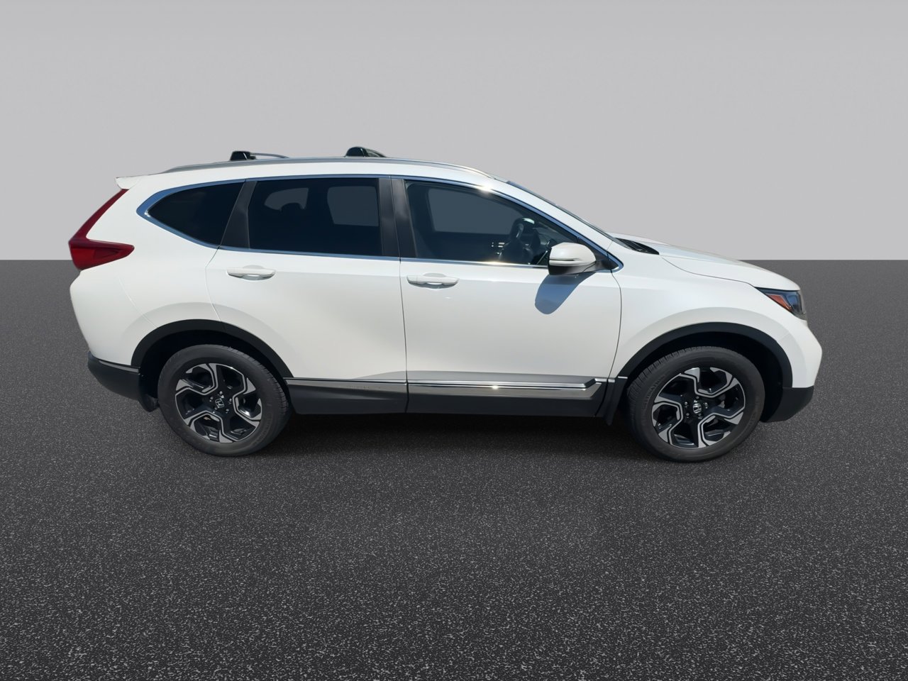 Used 2017 Honda CR-V Touring image 10
