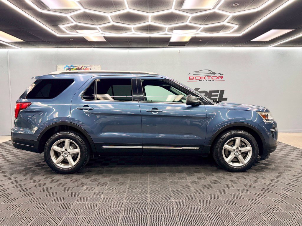 Used 2018 Ford Explorer XLT FWD image 17