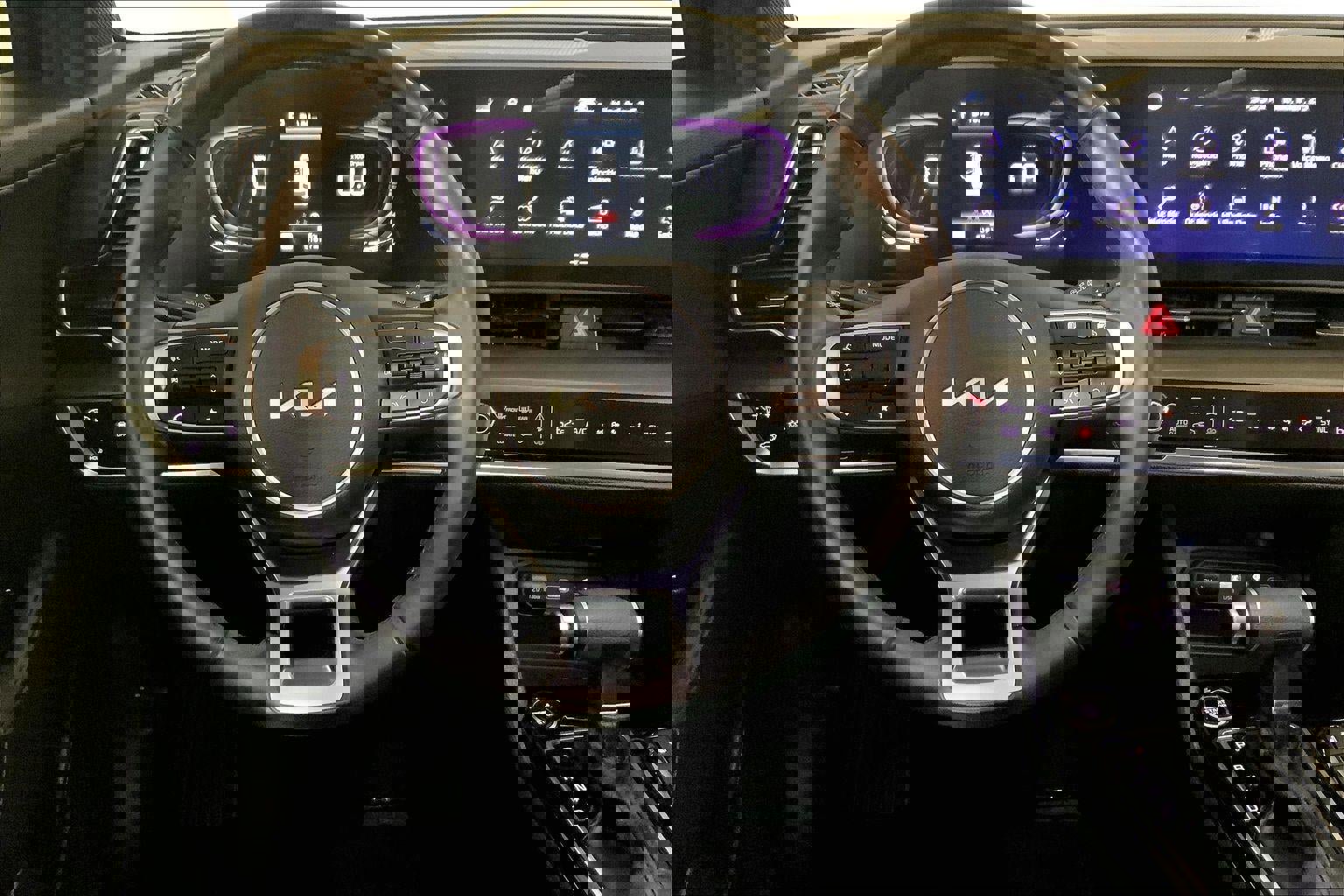 Used 2024 Kia Sportage X-Line w/ X-Line Premium Package image 5