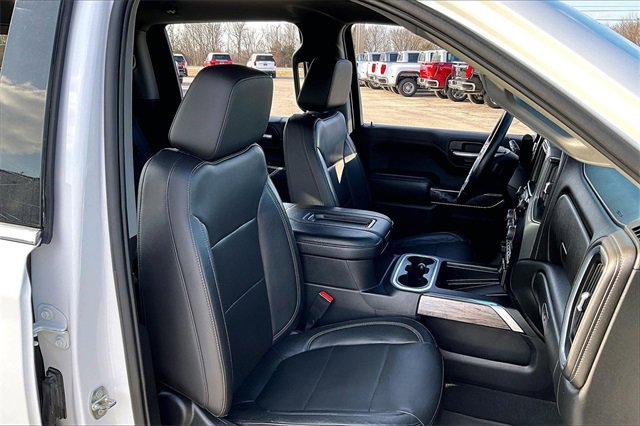 Used 2020 Chevrolet Silverado 1500 LTZ w/ LTZ Convenience Package image 30