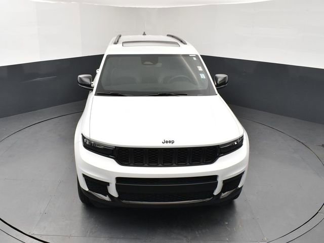Used 2024 Jeep Grand Cherokee L Altitude AWD/4WD image 14