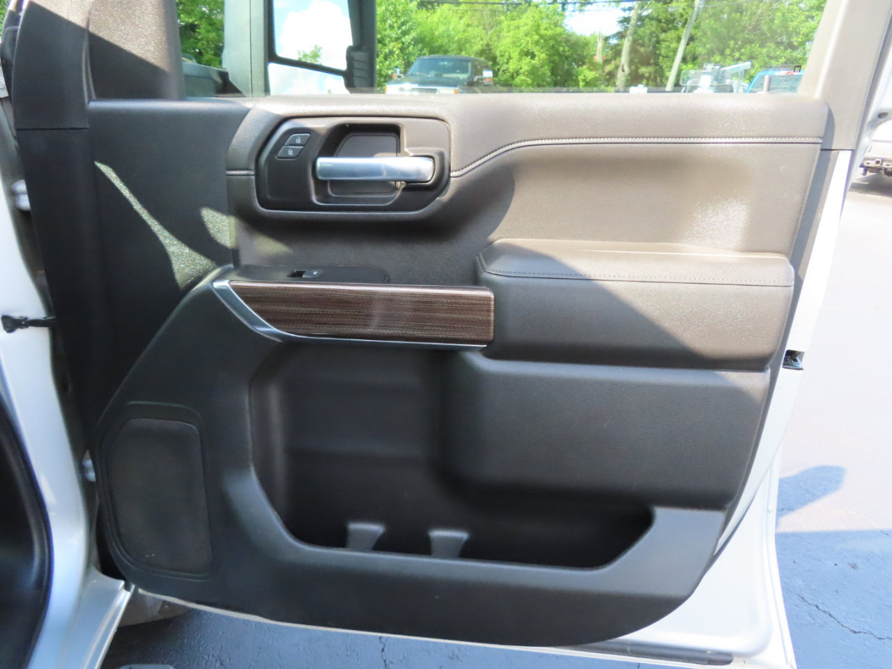 Used 2021 Chevrolet Silverado 3500 LT image 44