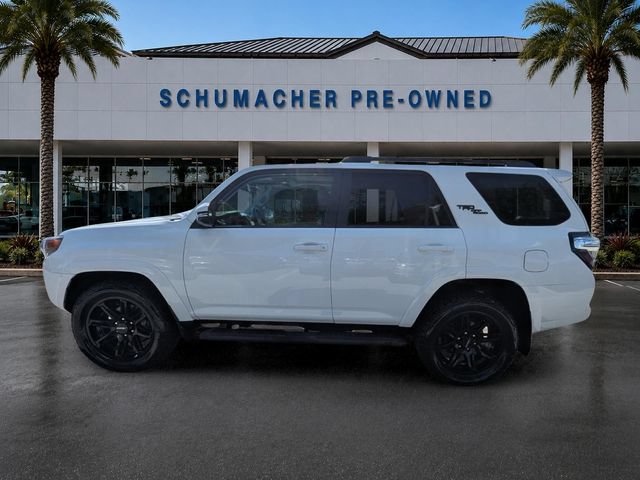 Used 2022 Toyota 4Runner TRD Off-Road Premium AWD/4WD image 4