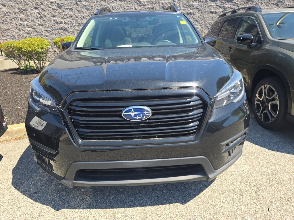 Used 2022 Subaru Ascent Onyx Edition AWD/4WD image 3