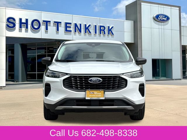 Certified 2025 Ford Escape Active w/ Tech Pack #1 FWD image 2