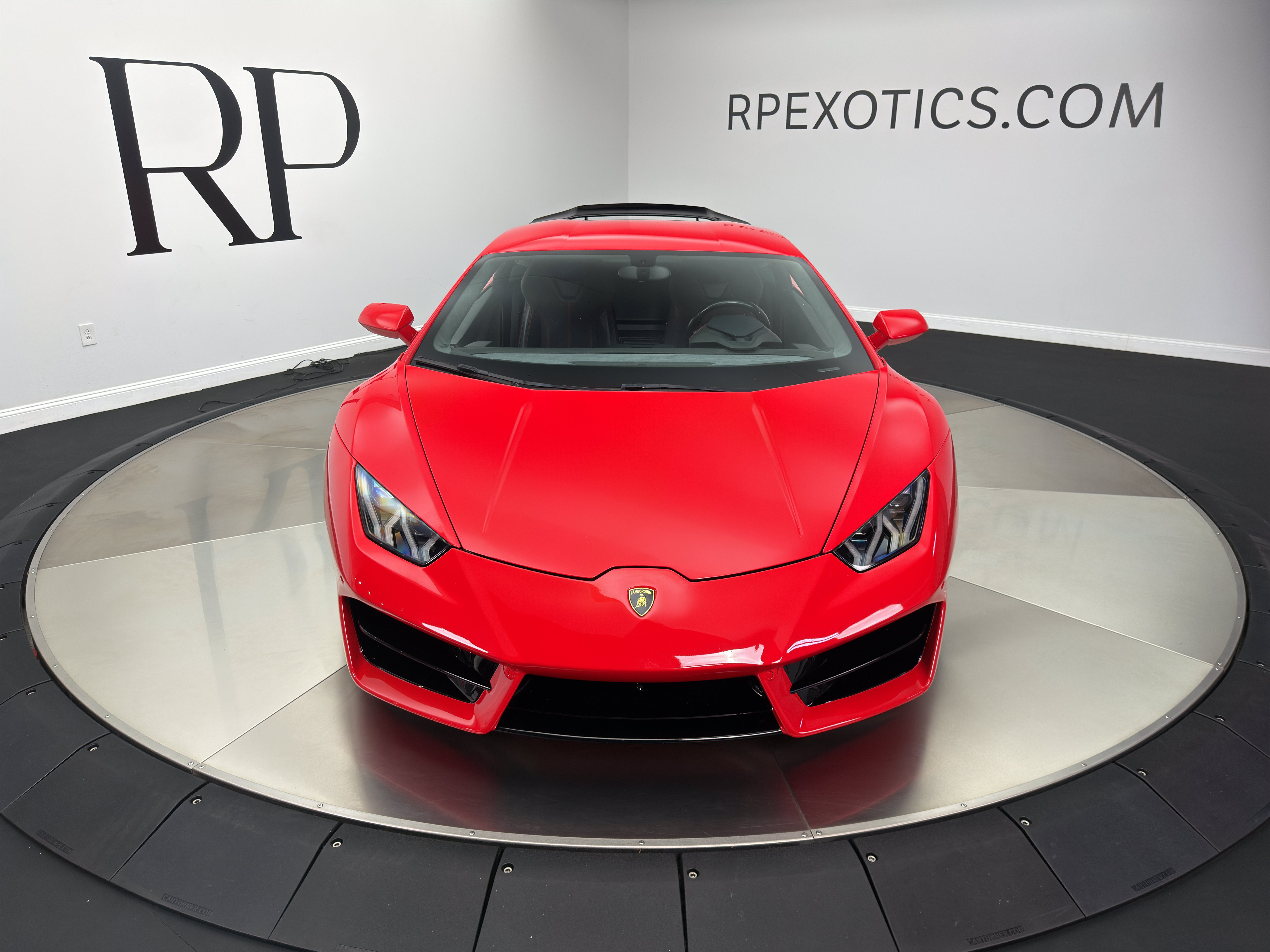 Used 2016 Lamborghini Huracan LP 580-2 RWD image 5
