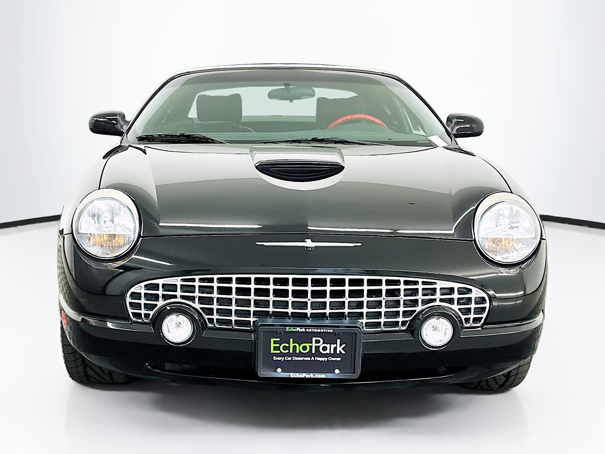 Used 2002 Ford Thunderbird image 2