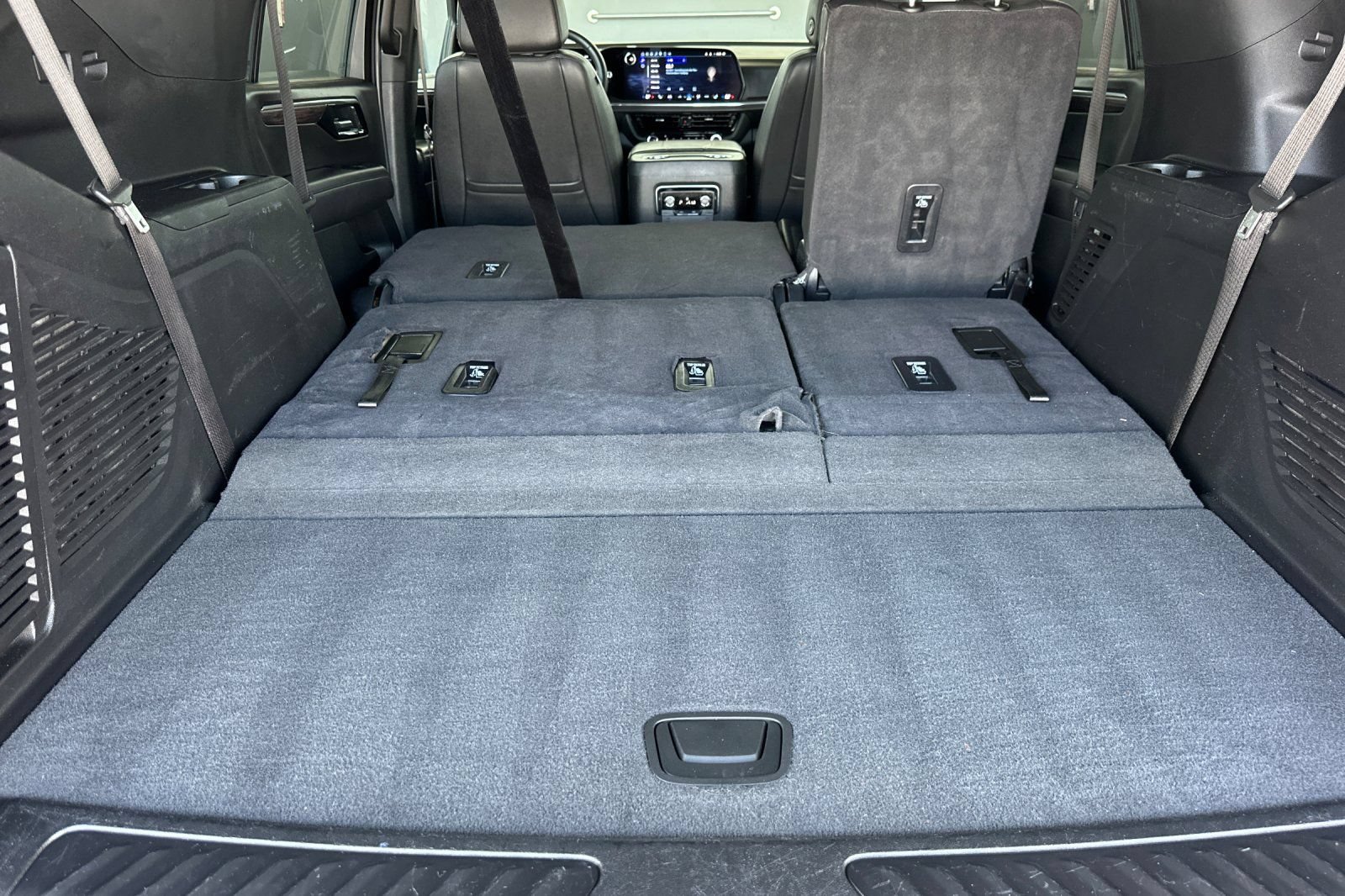 Certified 2025 Chevrolet Tahoe LT AWD/4WD image 18