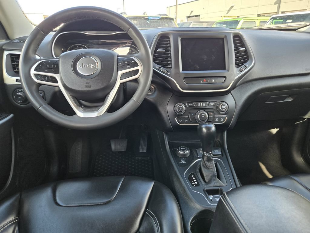 Used 2022 Jeep Cherokee Latitude image 17