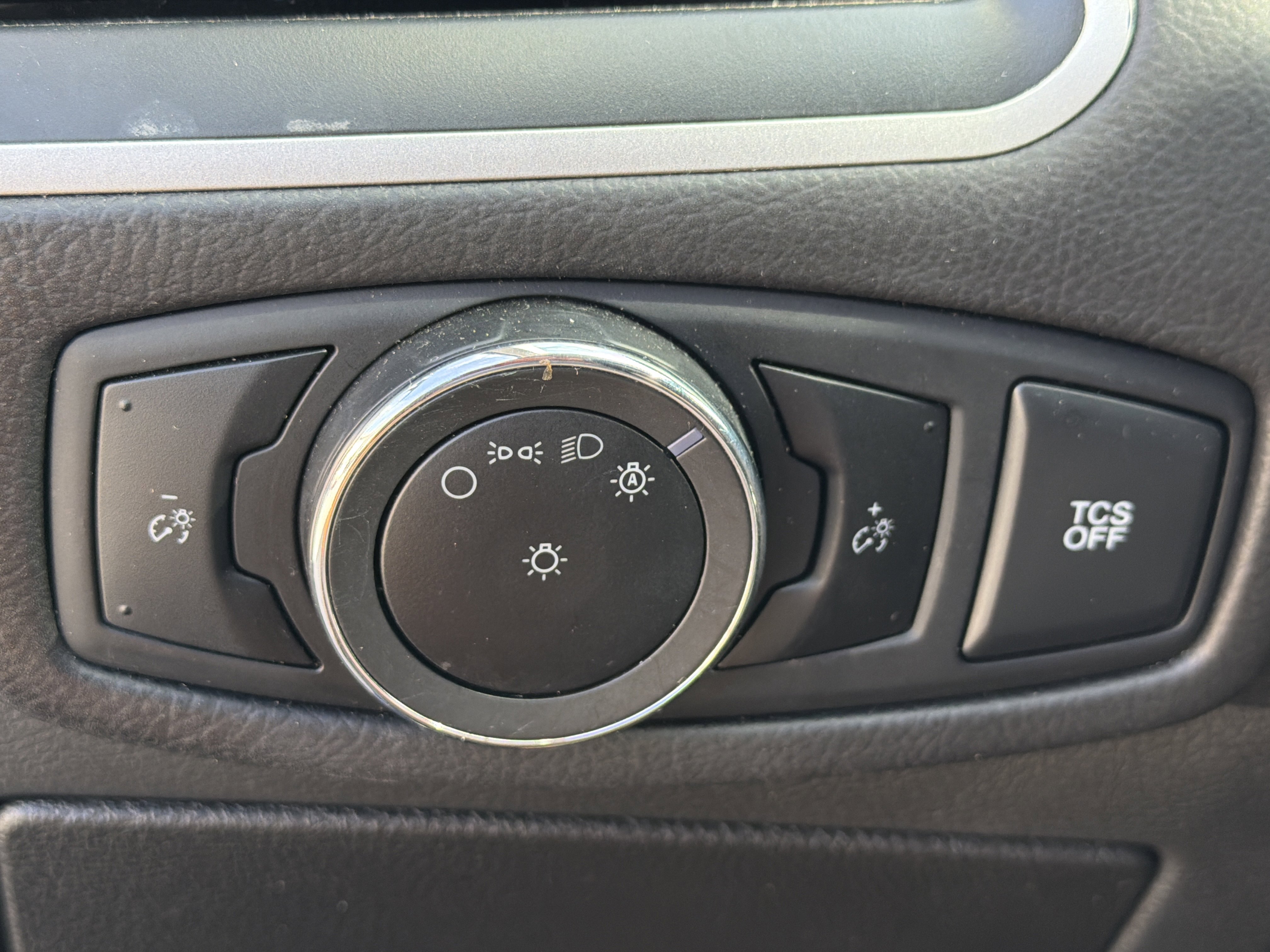 Used 2024 Ford Edge SEL AWD/4WD image 31